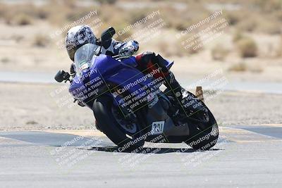 media/Oct-02-2025-Racers Edge (Thu) [[2c91cb6ab3]]/3-B Group/Session 3-Turn 16 (12pm)/